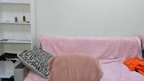 Snapshot of sweetmarylove chatting on February 11, 9:53 am sweetmarylove online show from February 11, 9:53 am
