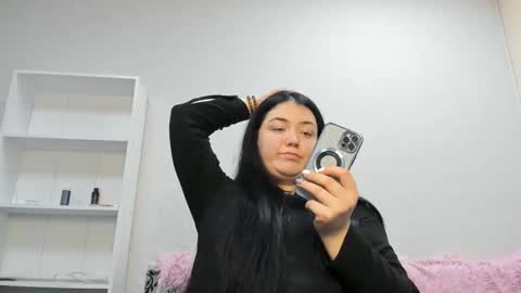 Snapshot of sweetmarylove chatting on February 2, 9:19 am sweetmarylove online show from February 2, 9:19 am