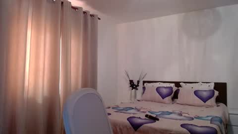 Snapshot of sweetmayacutie chatting on February 21, 10:17 am sweetmaya online show from February 21, 10:17 am