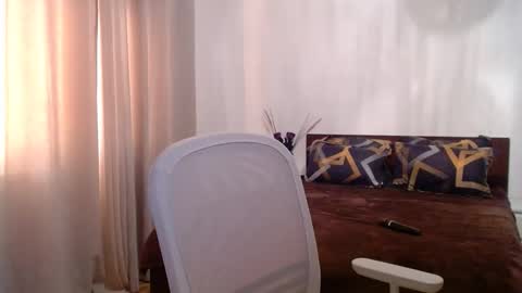 Snapshot of sweetmayacutie chatting on January 9, 10:52 am sweetmaya online show from January 9, 10:52 am