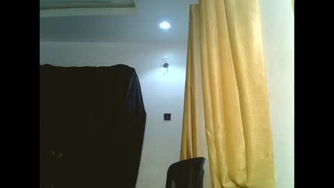 sweetmila9 online show from June 28, 12:23 pm