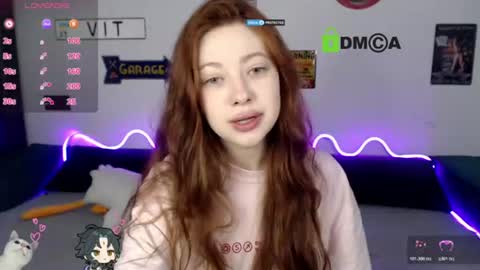sweetmuffin88 online show from July 12, 6:25 am