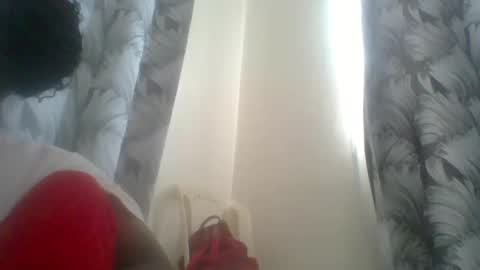 Snapshot of sweetpasion2 chatting on September 16, 6:54 am sweetpasion2 online show from September 16, 6:54 am