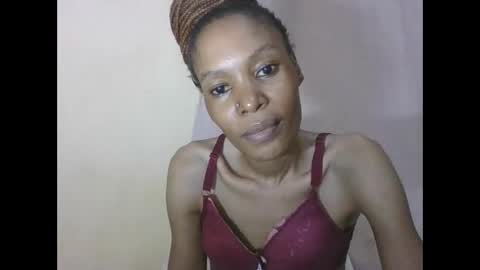 ESTHER online show from April 29, 6:46 pm
