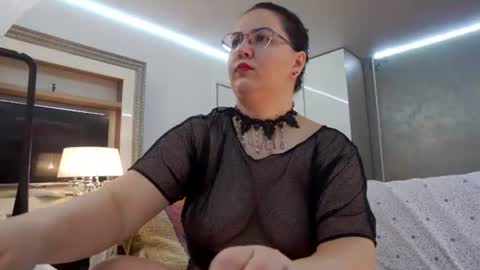 SweetRaisa online show from July 30, 8:04 am