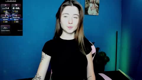 Snapshot of sweets_alma chatting on September 15, 7:05 am sweets_alma online show from September 15, 7:05 am