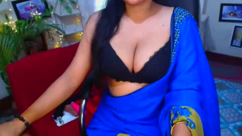 SweetSour online show from September 17, 9:40 am