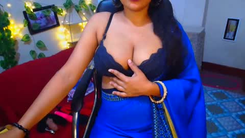 SweetSour online show from December 14, 1:22 am