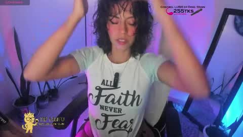  shamanta Independent modelHelp me reach 100 thumbs up  online show from December 22, 4:15 am