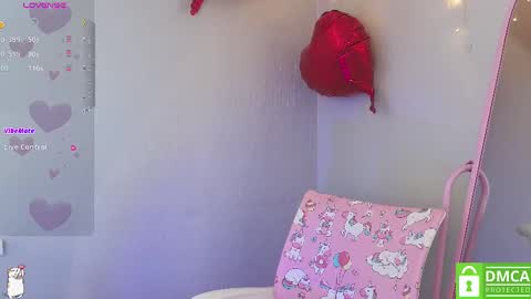 Snapshot of sweetuniporn chatting on February 26, 10:27 am Elis im back fav vibes 66100222 and 160 online show from February 26, 10:27 am