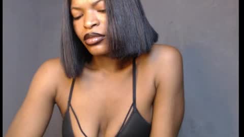 sweetxxboobsx online show from July 27, 8:22 am