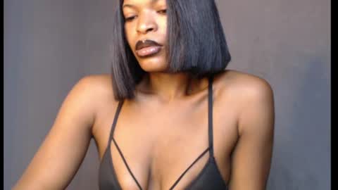 sweetxxboobsx online show from July 24, 8:01 am