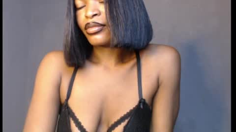 sweetxxboobsx online show from August 2, 8:17 am