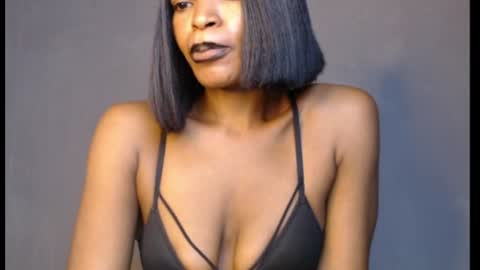 sweetxxboobsx online show from July 26, 8:11 am