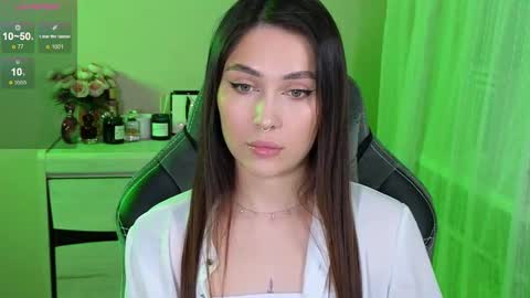 Snapshot of sweety_caroline_ chatting on January 28, 1:16 pm Sweety Caroline I lost my TG write to me here online show from January 28, 1:16 pm