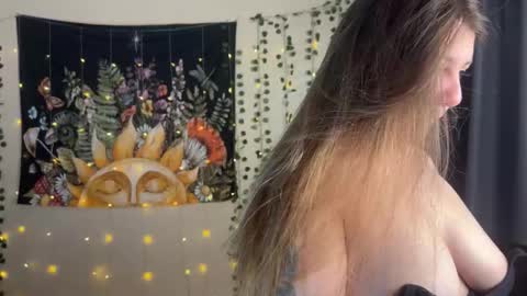 Snapshot of sweety_katherine chatting on October 18, 7:22 am Katherine online show from October 18, 7:22 am