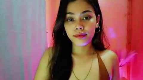 Snapshot of sweety_shane chatting on October 2, 4:01 pm sweety_shane online show from October 2, 4:01 pm