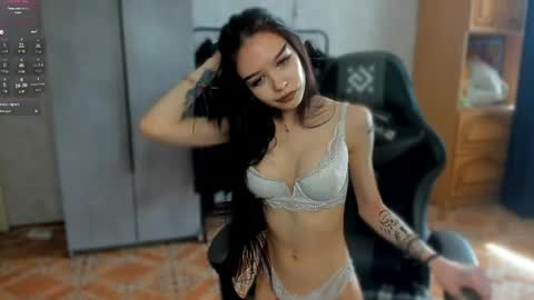 sweetydeviliya online show from April 29, 9:01 am