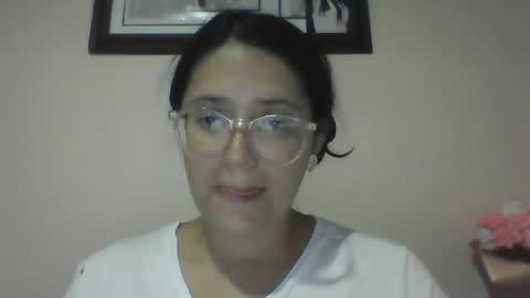 Snapshot of sweetyypeach chatting on February 25, 3:42 am sweetyypeach online show from February 25, 3:42 am