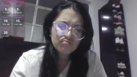 Snapshot of sweetyypeach chatting on September 18, 3:49 am sweetyypeach online show from September 18, 3:49 am