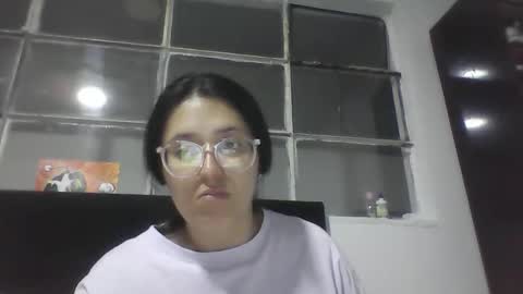 Snapshot of sweetyypeach chatting on September 10, 3:50 am sweetyypeach online show from September 10, 3:50 am