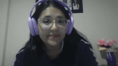 Snapshot of sweetyypeach chatting on January 27, 3:15 am sweetyypeach online show from January 27, 3:15 am