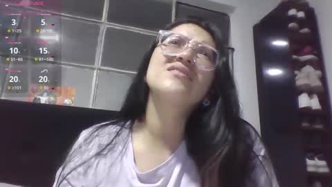 Snapshot of sweetyypeach chatting on September 12, 4:02 am sweetyypeach online show from September 12, 4:02 am