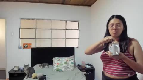 Snapshot of sweetyypeach chatting on January 17, 6:23 pm sweetyypeach online show from January 17, 6:23 pm