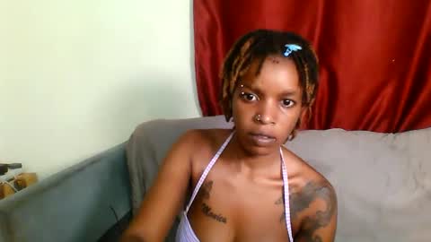 sweetz_candice online show from May 13, 7:41 pm