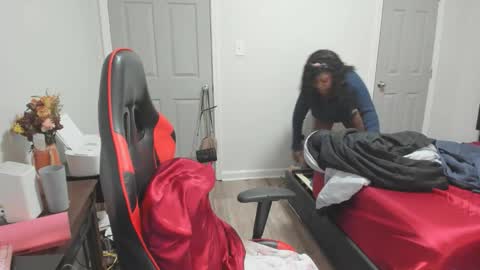 sxamleuy online show from December 21, 5:12 am