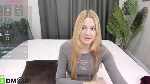 Sylvia online show from October 26, 9:27 am