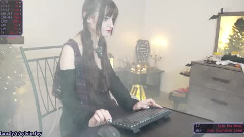 Sylvie online show from December 22, 2:47 am