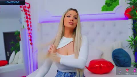 Arianna online show from February 18, 1:33 pm