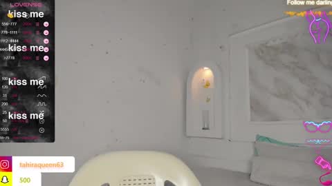 Snapshot of tahira_21 chatting on March 12, 2:09 am Tahira online show from March 12, 2:09 am
