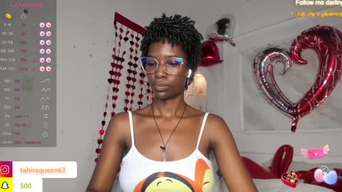 Snapshot of tahira_21 chatting on February 13, 7:10 pm Tahira online show from February 13, 7:10 pm