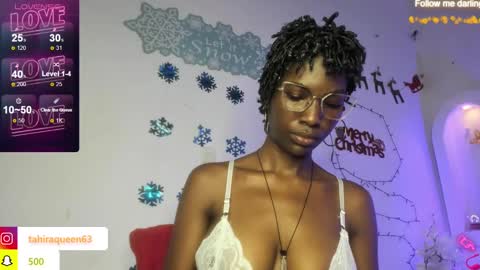 Snapshot of tahira_21 chatting on January 6, 7:35 pm Tahira online show from January 6, 7:35 pm
