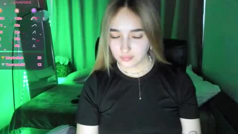 Taisia online show from March 17, 9:35 am