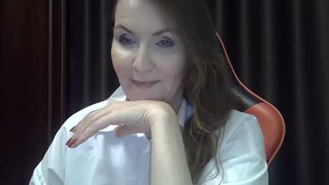 taisialucky77 online show from October 23, 6:14 pm