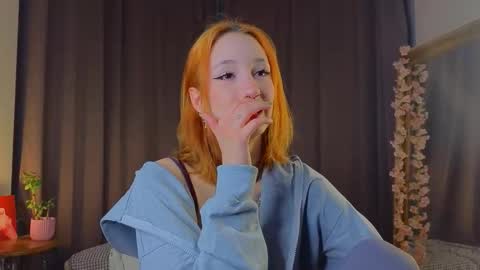 im Lally online show from November 10, 2:28 am