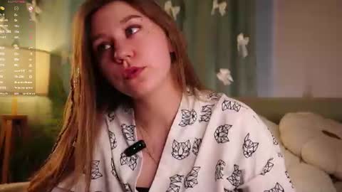 Molly online show from June 21, 1:31 am