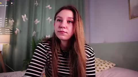 Molly online show from August 1, 3:08 am