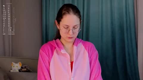 Molly online show from December 22, 1:42 am