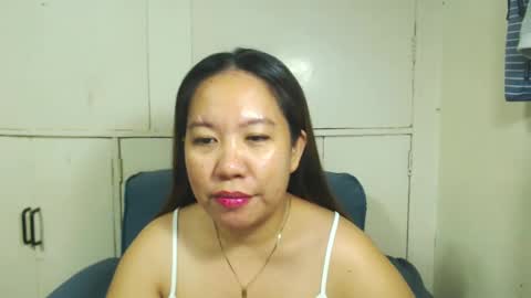 Snapshot of takemetoheavenbaby chatting on February 13, 1:48 pm anne online show from February 13, 1:48 pm