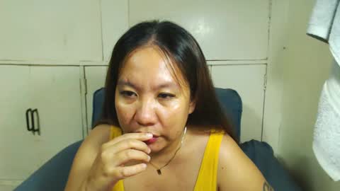 Snapshot of takemetoheavenbaby chatting on January 26, 2:41 pm anne online show from January 26, 2:41 pm