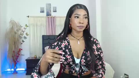 taliana  modelo independiente online show from September 12, 5:08 am