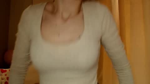  Kira  online show from March 4, 6:04 am