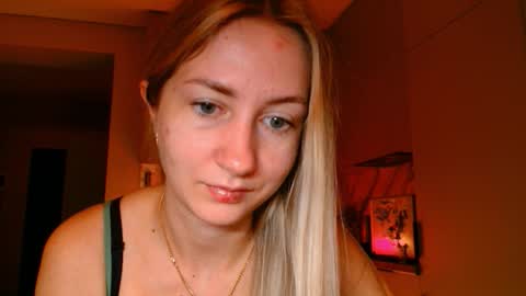  Kira  online show from December 15, 6:07 am