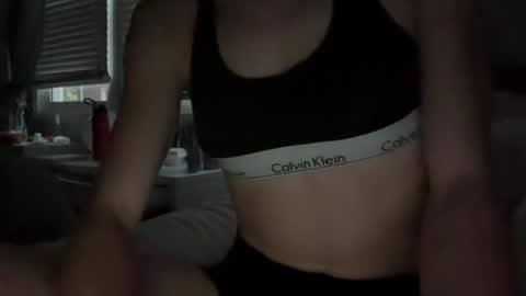 tallandsexyyy online show from July 26, 10:34 am