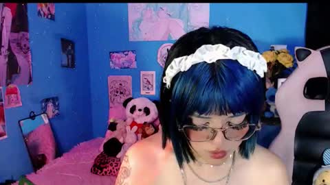 Alejandra Independent model online show from November 9, 7:37 am