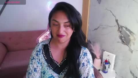 Snapshot of tamara_ch1 chatting on September 17, 3:26 am tamara_ch1 online show from September 17, 3:26 am